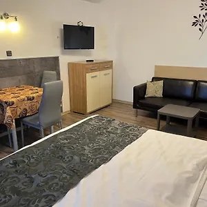 Rezidence Davids Apartamento