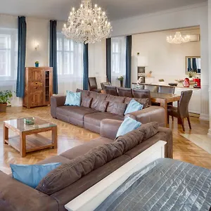 Apartmán Smetanovo Nábřeží 26 - Riverview Old Town, Praha